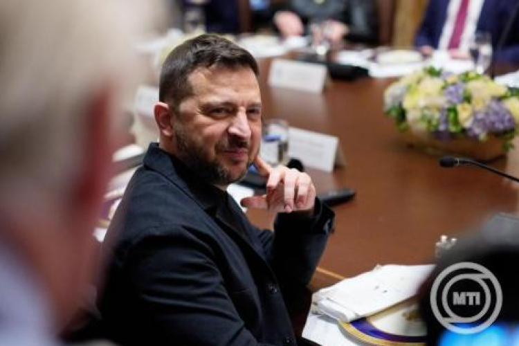 Volodimir Zelenszkij készen áll Budapesten is találkozni Vlagyimir Putyinnal